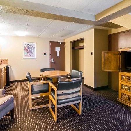 Quality Inn Taos Exterior foto